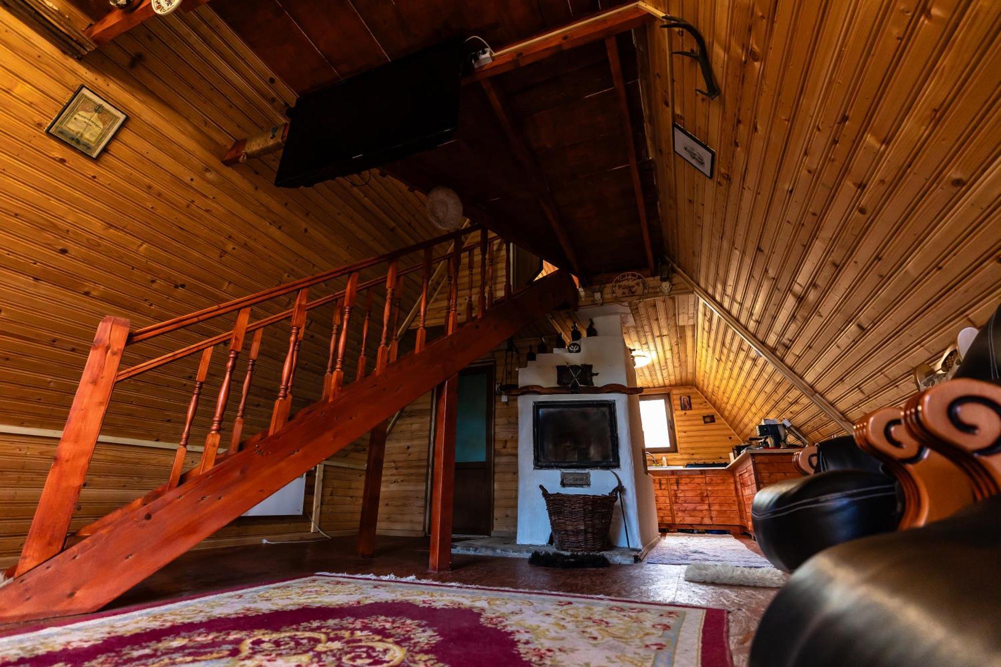 Villa Catunu' Lui Emil Carbunesti Esterno foto