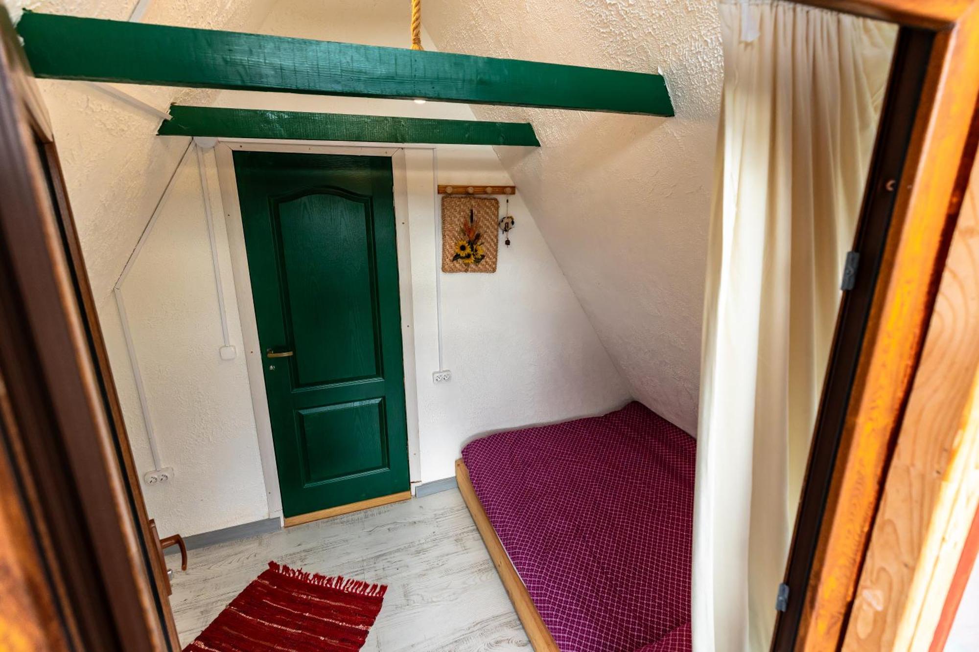 Villa Catunu' Lui Emil Carbunesti Esterno foto
